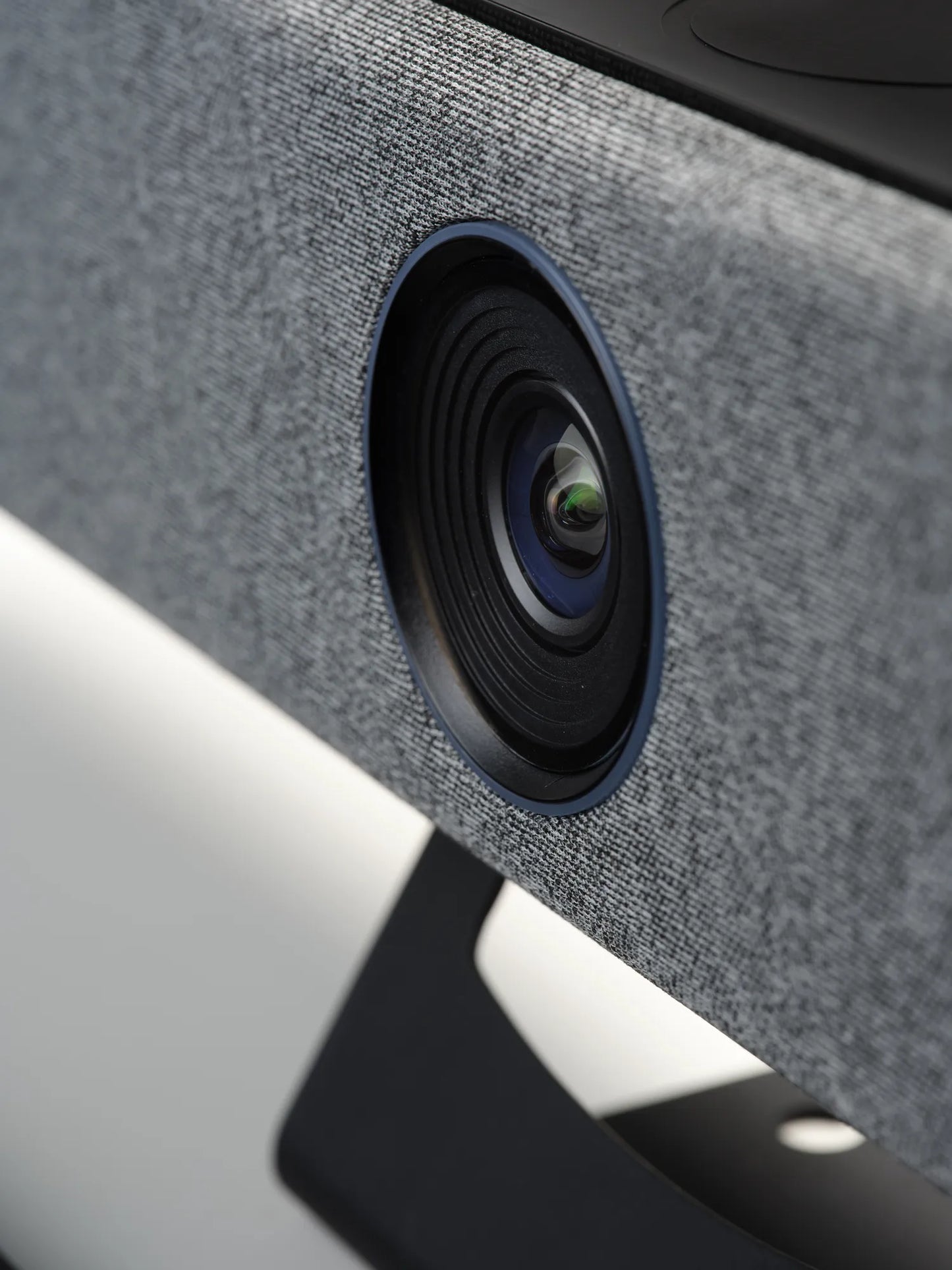 BARCO ClickShare Bar Core R9861632EUB1 - EU version with one Button